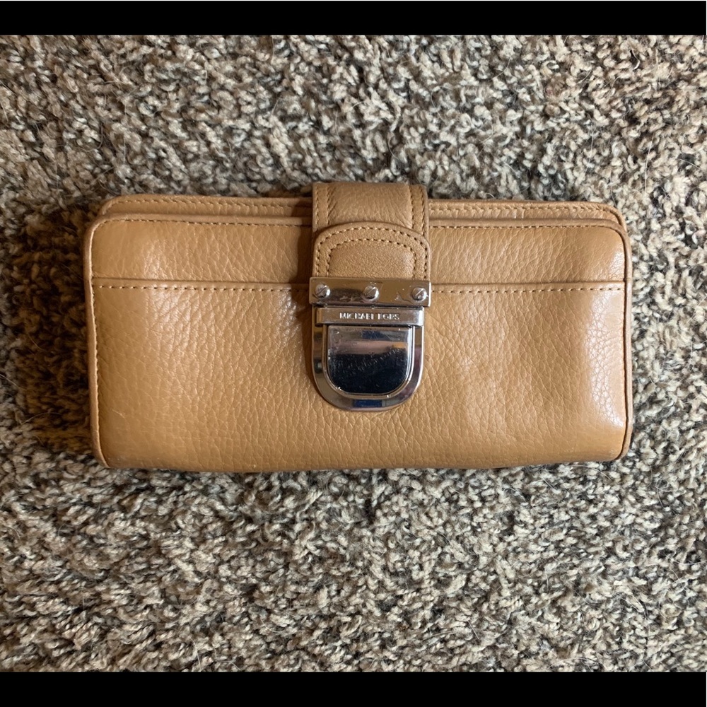 Michael Kors brown wallet